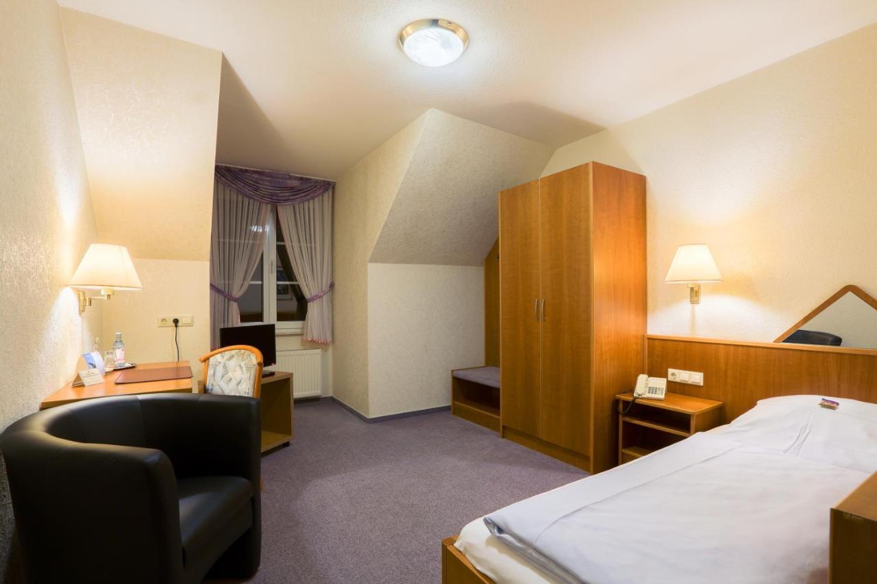 Gaestehaus Janzen Херфорд Экстерьер фото