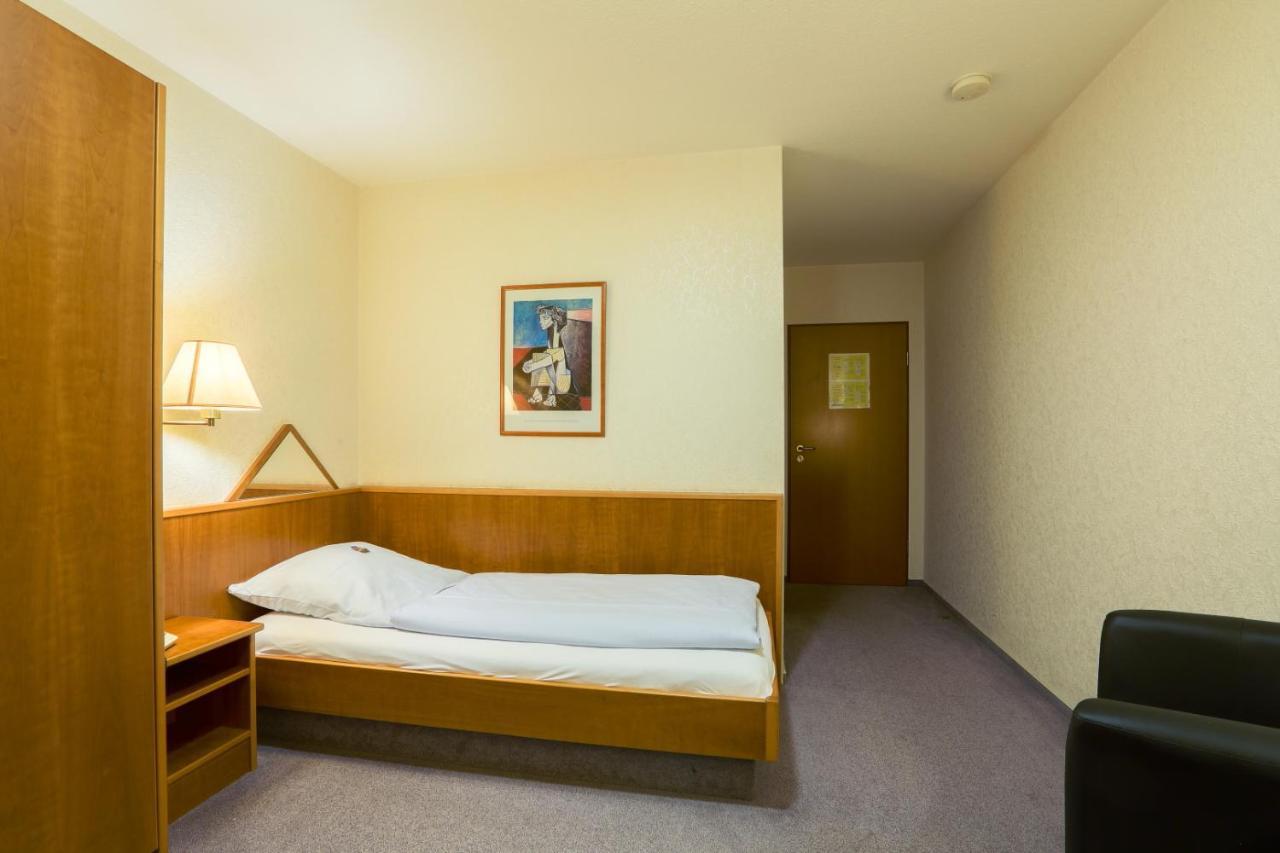 Gaestehaus Janzen Херфорд Экстерьер фото